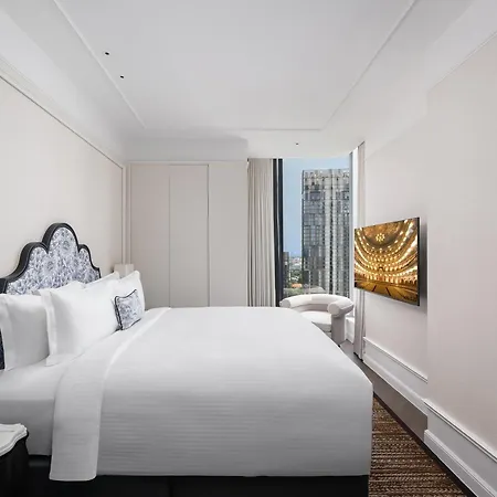 La Clef Bangkok By The Crest Collection