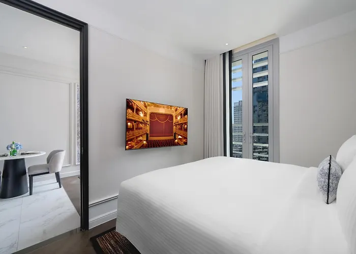 Hotel La Clef By The Crest Collection Bangkok
