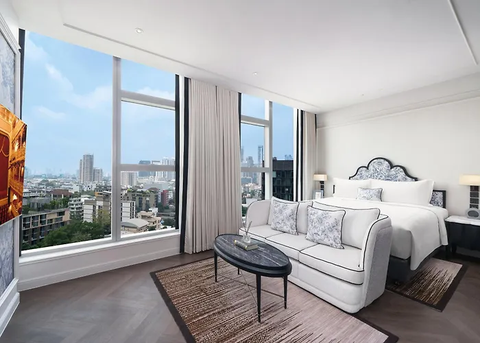 Hotel La Clef By The Crest Collection Bangkok