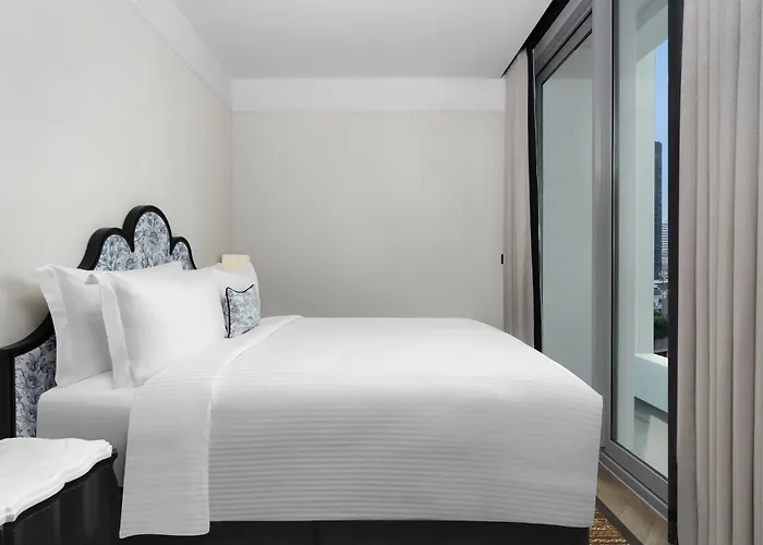 Hotel La Clef By The Crest Collection