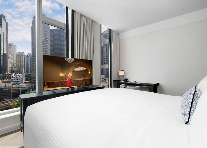 La Clef By The Crest Collection Bangkok