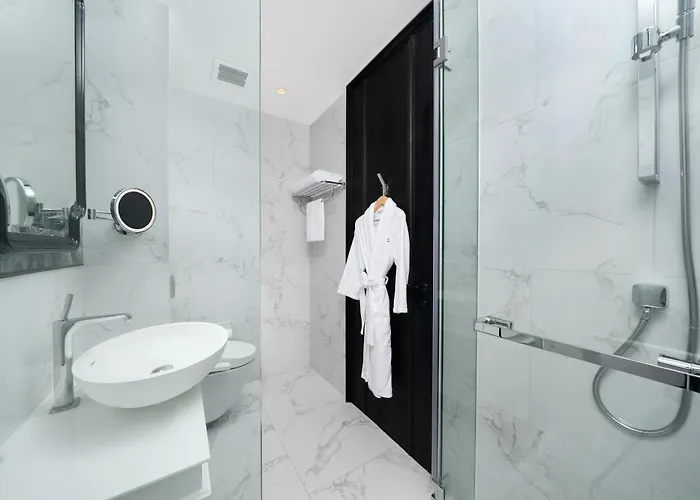 La Clef By The Crest Collection Hotel Bangkok