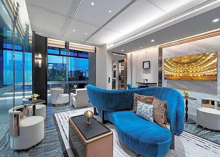 La Clef By The Crest Collection Hotel Bangkok